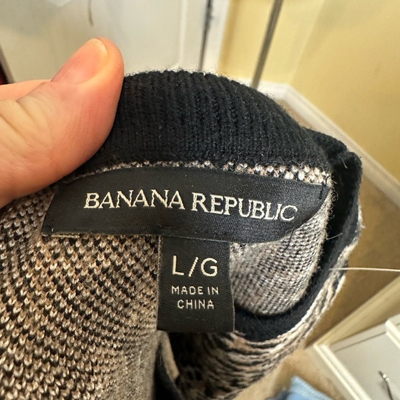 Banana republic Leopard Print Long Sleeve sweater dress - Picture 9 of 10